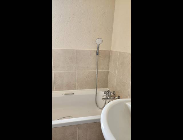 2 BEDROOM PROPERTY TO RENT IN ROOSEVELT PARK